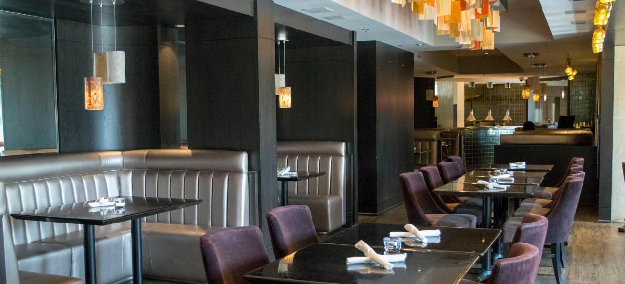 The Mountaineer By Instantsuites Pool & Hottub Canmore Buitenkant foto